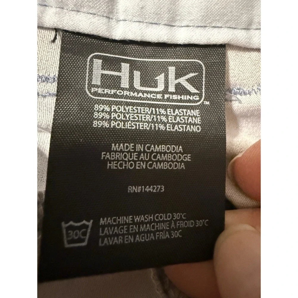 HUK Gear Men's XL Lowcountry Performance Fishing Shorts Camo Blue Black 6